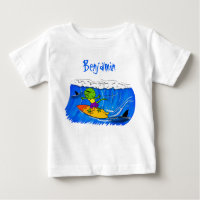 Drôle caricature de surf de lézard au cou