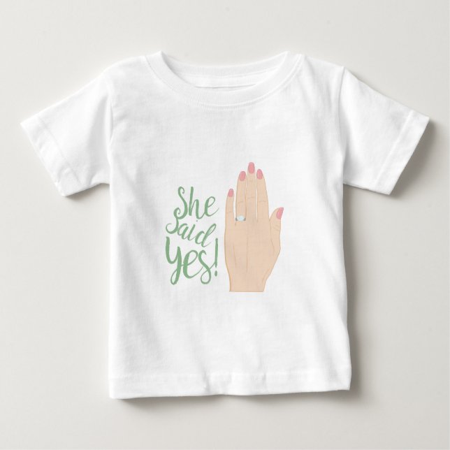 T-shirt Pour Bébé Elle A Dit Oui (Devant)