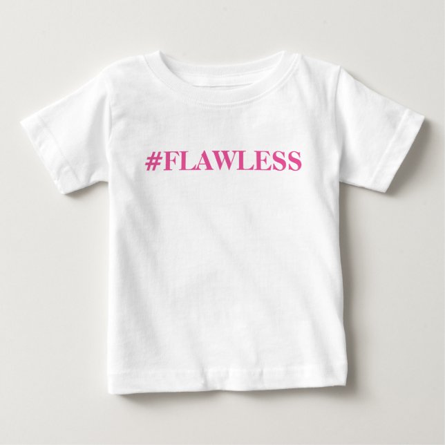 T-shirt Pour Bébé Elle est sans faute (Devant)
