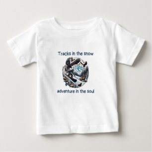 T-shirt Pour Bébé Epic Snowy Mountain Adventures with Wildlife
