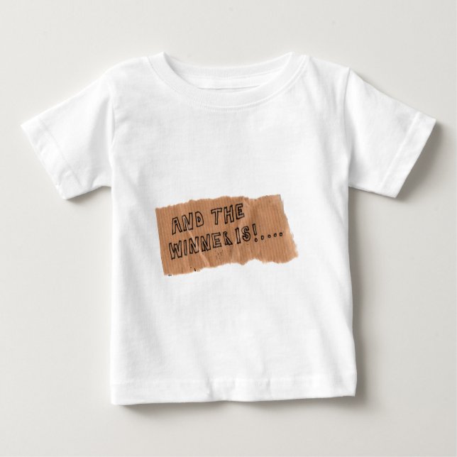 T-shirt Pour Bébé Et le gagnant est (Devant)