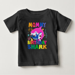 T-shirt Pour Bébé Fête de la maman de l'anniversaire du requin