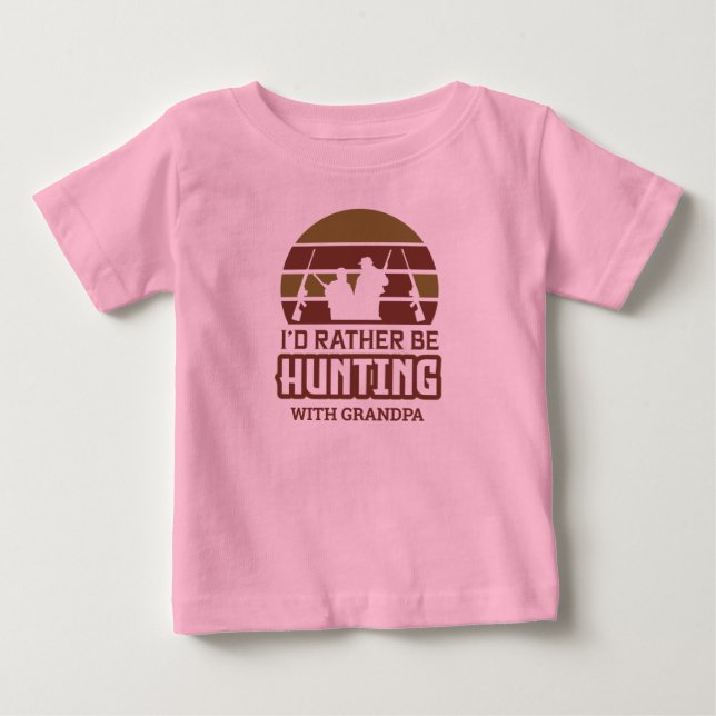 T-shirt Pour Bébé Filles avec qui j'aimerais mieux chasser avec Gran (Devant)