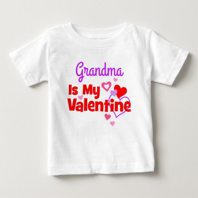 T-shirt Pour Bébé Grand-mère est ma Saint-Valentin (Devant)