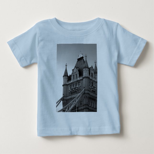 T-shirt Pour Bébé Gros plan du London Tower Bridge (Devant)
