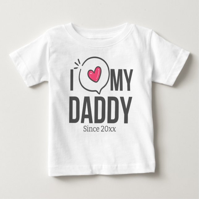 T-SHIRT POUR BÉBÉ J'ADORE MES VÊTEMENTS DE BÉBÉ MADAME TEXTE PERSONN (Devant)
