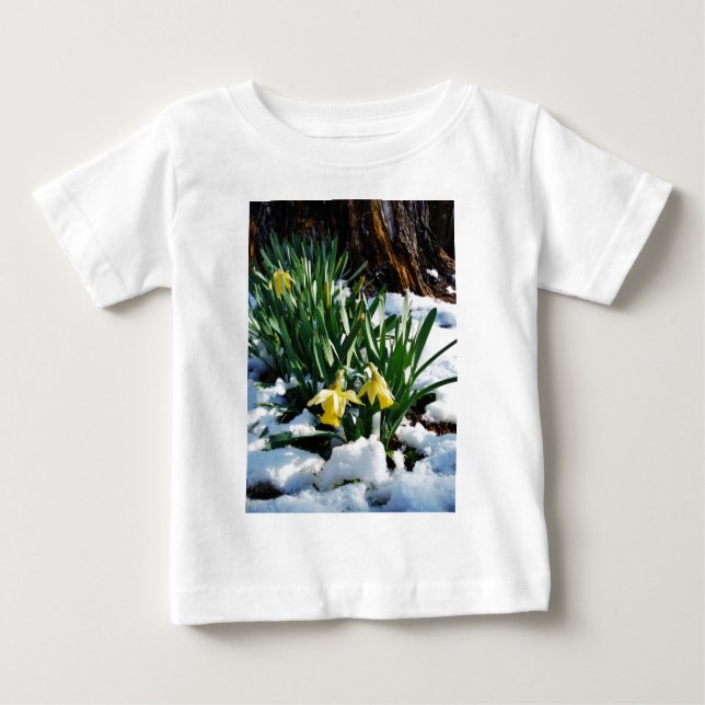 T-shirt Pour Bébé Jaune Daffodils fleurs dans la neige (Devant)