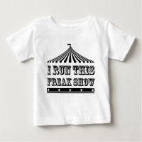 JE COURS CETTE EXPOSITION DE MONSTRES