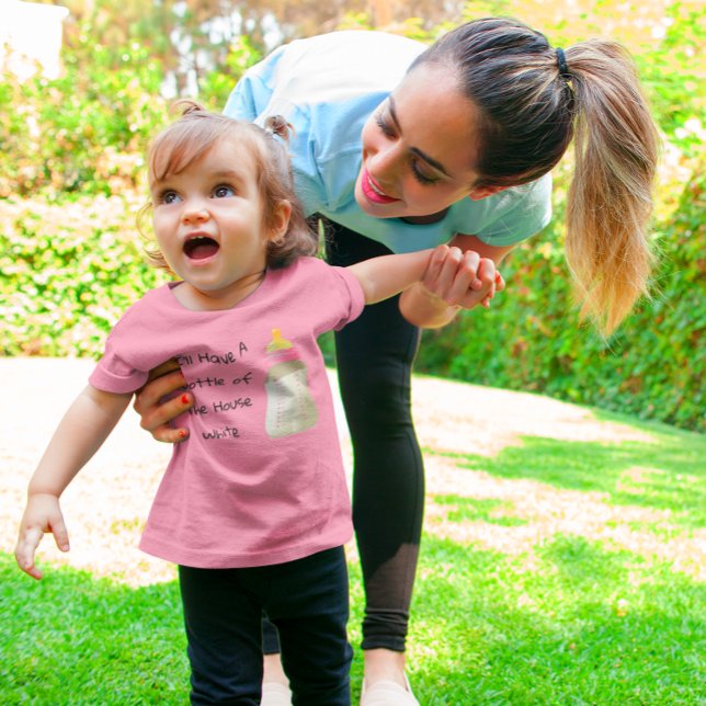 T-shirt Pour Bébé Je vais prendre une bouteille du blanc de la maiso (Créateur téléchargé)