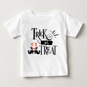 T-shirt Pour Bébé Joli Halloween Trick ou Traiter les pieds de sorci
