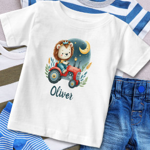 T-shirt Pour Bébé Joli lionceau sur tracteur rouge la nuit