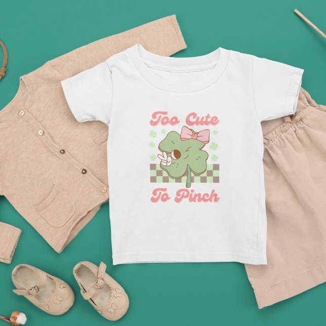 T-shirt Pour Bébé Jour de la Saint Patrick rétro chanceux trèfle iri (Créateur téléchargé)