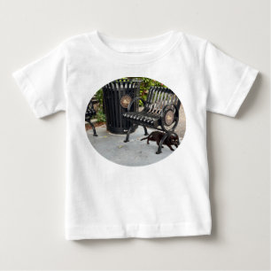 T-shirt Pour Bébé Kitty dans le parc