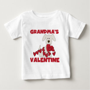 T-shirt Pour Bébé La Saint-Valentin de grand-mère de chien coquelico