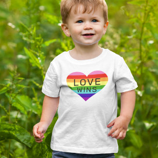 T-shirt Pour Bébé L'amour gagne White Rainbow Heart Pride Mois