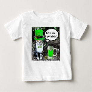 T-SHIRT POUR BÉBÉ LE JOUR DE SAINT PATRICK CAT WITH GREEN IRISH