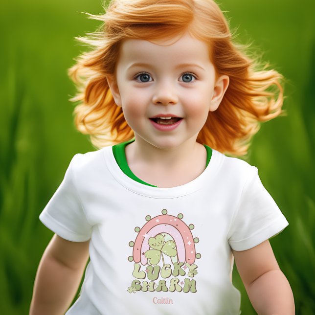 T-shirt Pour Bébé Lucky Charm St. Patrick's day Fille personnalisée (Lucky Charm St. Patrick's day Personalized girl Baby T-Shirt)