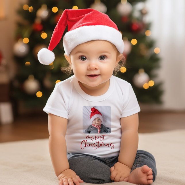 T-shirt Pour Bébé Ma photo de bébé pour le 1er Noël avec script  (Available as a t-shirt for girls and boys)