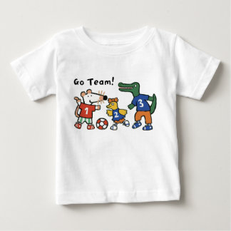 T-shirt Pour Bébé Maisy Joue Au Football, Va En Équipe !