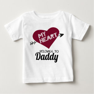 T-shirt Pour Bébé Mon coeur appartient à papa blanc avec le coeur ro