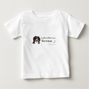 T-shirt Pour Bébé mon frère est un chien de montagne bernais