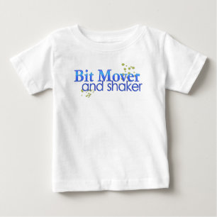 T-shirt Pour Bébé Moteur et dispositif trembleur de peu