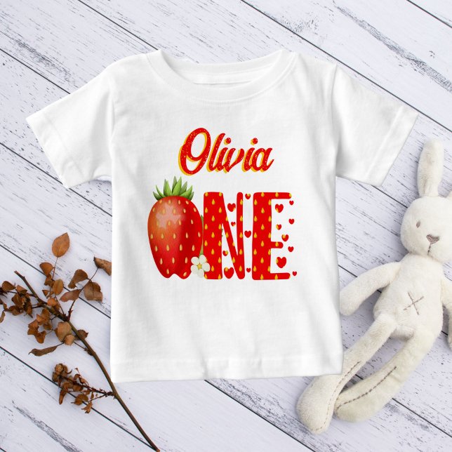 T-shirt Pour Bébé Nom personnalisé du premier anniversaire de fraise (Créateur téléchargé)