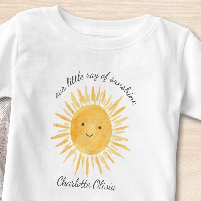 T-shirt Pour Bébé Notre Petit Rayon De Soleil (Créateur téléchargé)