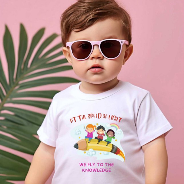 T-shirt Pour Bébé Nous Volons Vers Les Enfants Blancs Connaissances (Créateur téléchargé)