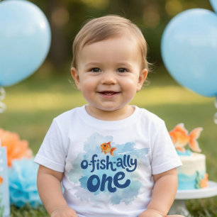 T-shirt Pour Bébé Officiellement un garçon pêcheur 1er anniversaire