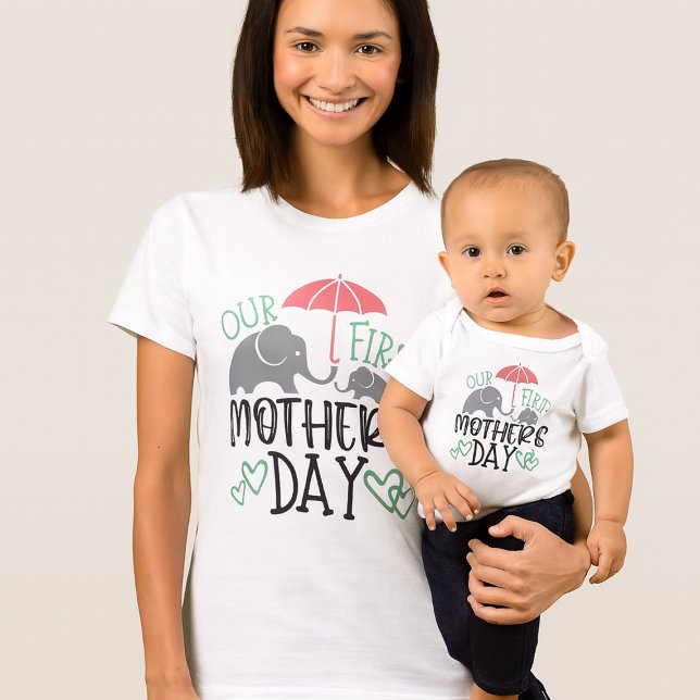 T-shirt Pour Bébé Our First Mother’s Day Elephant & Umbrella  (Créateur téléchargé)