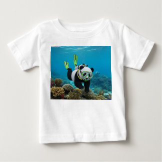 T-shirt Pour Bébé Ourson panda 3D nageant sous un récif sous-marin