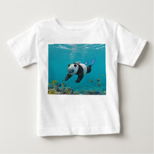 T-shirt Pour Bébé Panda de plongée en apnée dans un récif corallien