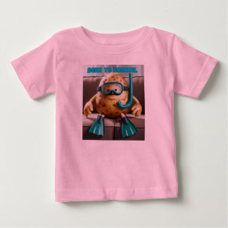 T-shirt Pour Bébé Patate de canapé est née pour faire de la plongée