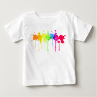 Peignez le T-shirt de bébé d'éclaboussure