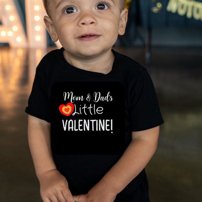 T-shirt Pour Bébé Petit Valentin de papa et maman Coeur Rouge Or (Créateur téléchargé)