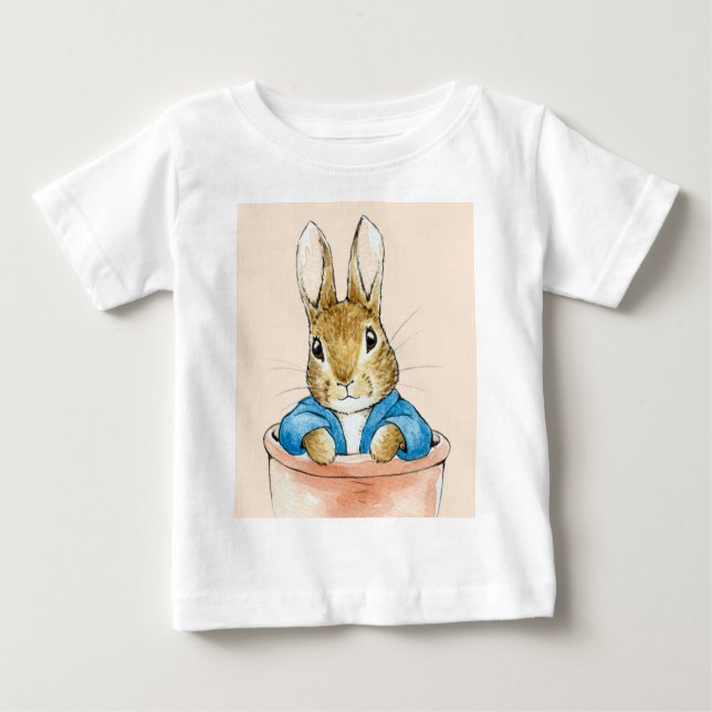 T-shirt Pour Bébé Pierre le lapin assis dans un pot (Devant)