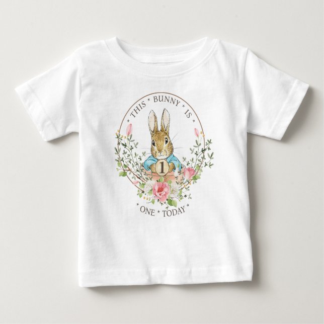 T-shirt Pour Bébé "Pierre le lapin, le garçon d'anniversaire" (Devant)