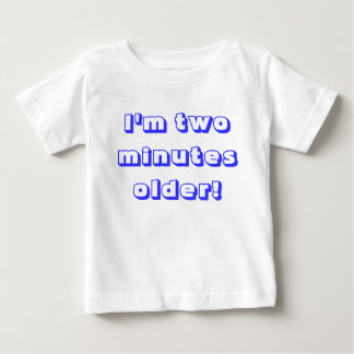 T-shirt Pour Bébé Plus âgé, mon fils jumeau... J'ai deux minutes de 