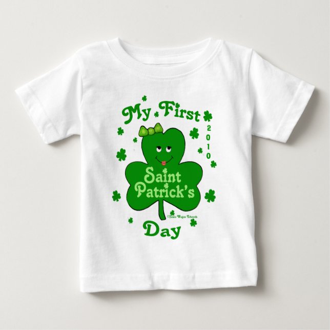 T-shirt Pour Bébé Première Saint Patrick de la fille de bébé personn (Devant)