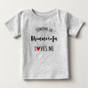 T-shirt Pour Bébé Quelqu'Un Au Minnesota M'Aime Carte T-shirt Bébé