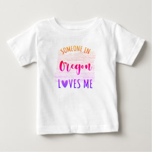 T-shirt Pour Bébé Quelqu'Un En Oregon M'Aime Carte T-shirt Bébé