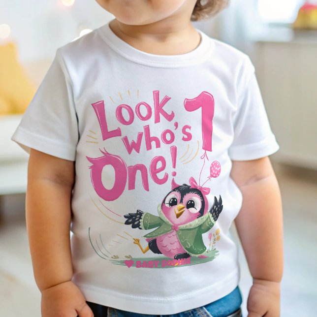 T-shirt Pour Bébé Regarde qui a 1 an (Créateur téléchargé)