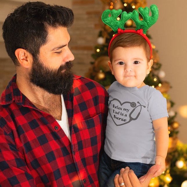 T-shirt Pour Bébé Relax Mon Père Est Un Infirmier Coeur Stethoscope  (Créateur téléchargé)