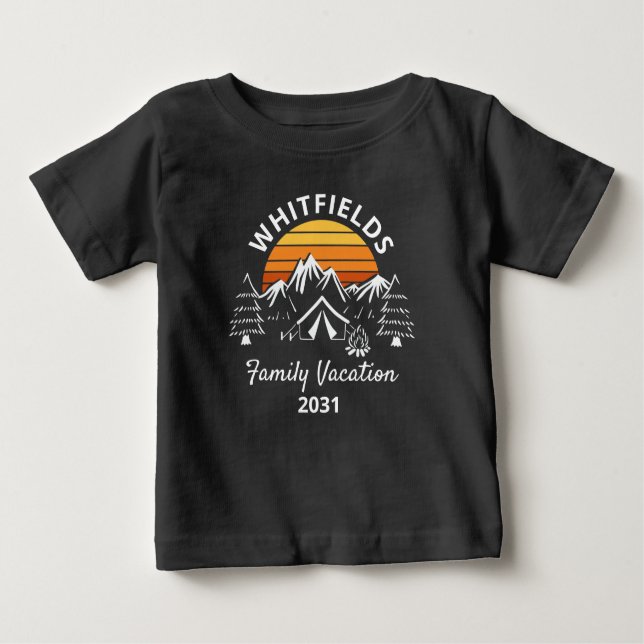 T-shirt Pour Bébé Retro Famille Camping vacances Nom personnalisé (Devant)