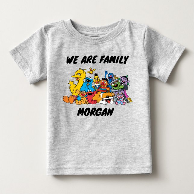 T-shirt Pour Bébé Rue Sésame | Pâtes sésame | Nom de famille (Devant)