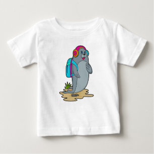 T-shirt Pour Bébé Sceller comme randonneur avec sac à dos