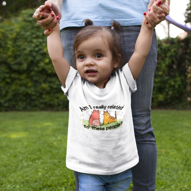 T-shirt Pour Bébé Suis-je vraiment lié à ces gens ? (Créateur téléchargé)