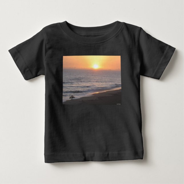 T-shirt Pour Bébé Surfeurs du coucher de soleil (Devant)