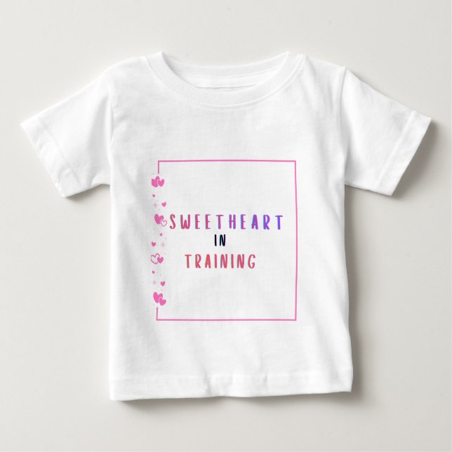 T-shirt Pour Bébé Sweetheart in Training (Devant)